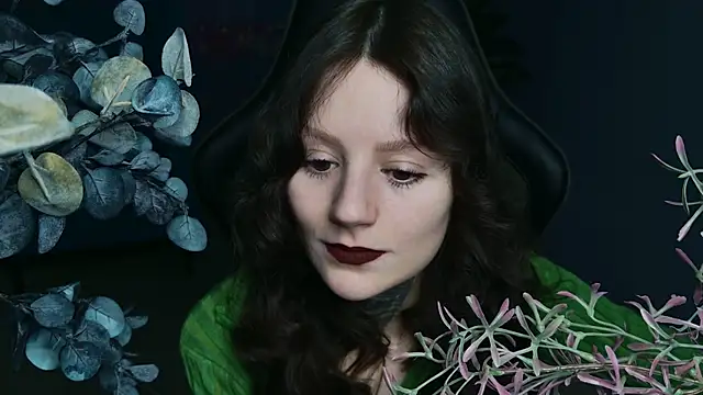 VeliraBraitberg online show from 02-23-25, 08:06