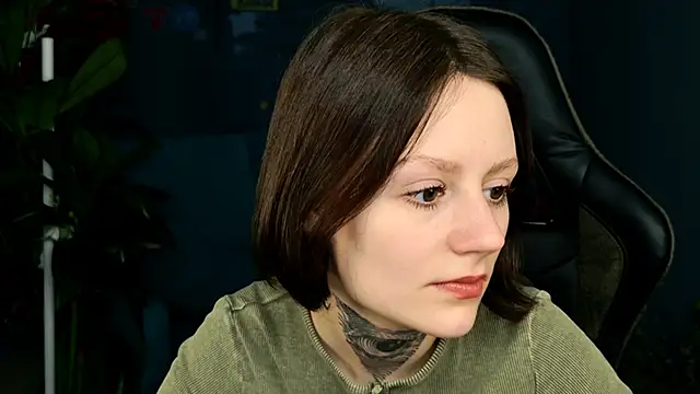 VeliraBraitberg online show from 03-13-25, 08:15