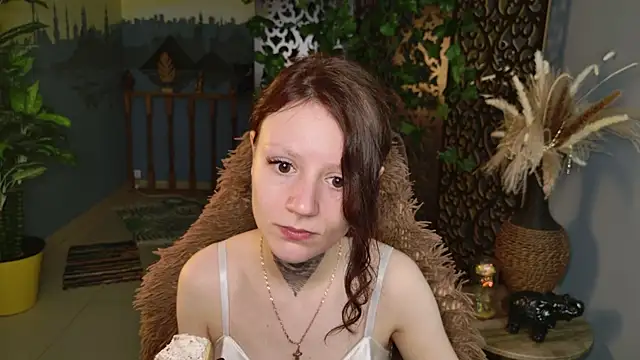 VeliraBraitberg online show from 07-15-26, 06:07