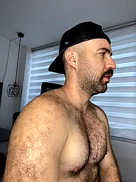 ADONIS ART01 online show from 10-22-25, 01:44