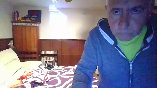 Snapshot of fransexdol chatting on 02-22-25, 11:24 fransexdol online show from 02-22-25, 11:24