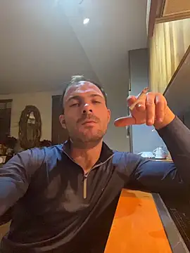 Adventurehotman online show from 11-23-25, 04:51