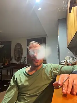 Adventurehotman online show from 04-07-26, 11:48