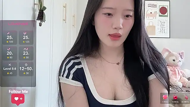 Snapshot of rose-u chatting on 07-27-26, 12:50 rose-u online show from 07-27-26, 12:50