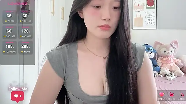Snapshot of rose-u chatting on 07-30-26, 07:18 rose-u online show from 07-30-26, 07:18