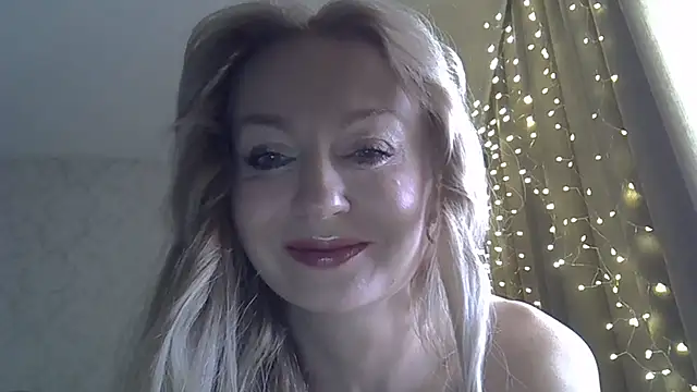 ZarinaSwift online show from 12-21-25, 07:37