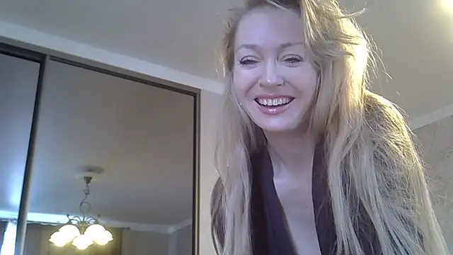 ZarinaSwift online show from 03-22-26, 05:11
