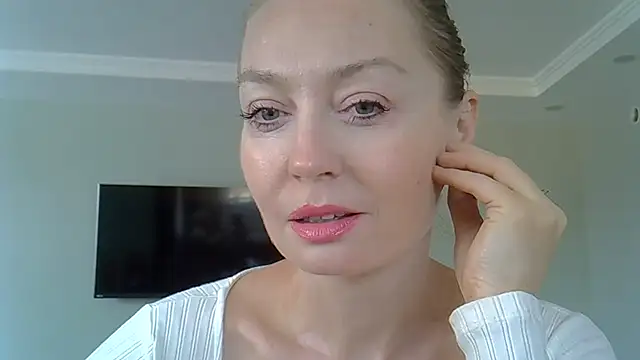 ZarinaSwift online show from 07-11-26, 05:21
