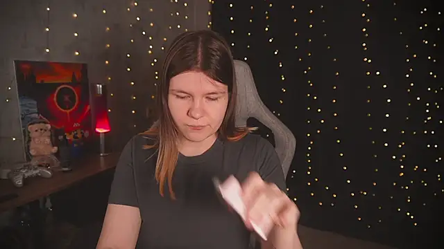 Snapshot of cuteamberlyyy chatting on 12-18-25, 04:51 cuteamberlyyy online show from 12-18-25, 04:51