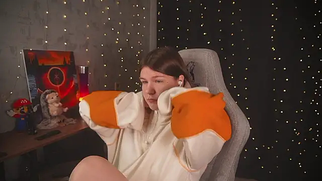 Snapshot of cuteamberlyyy chatting on 03-03-26, 05:13 cuteamberlyyy online show from 03-03-26, 05:13