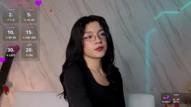 Snapshot of jeimy_garcia chatting on 10-10-25, 12:04 jeimy garcia online show from 10-10-25, 12:04