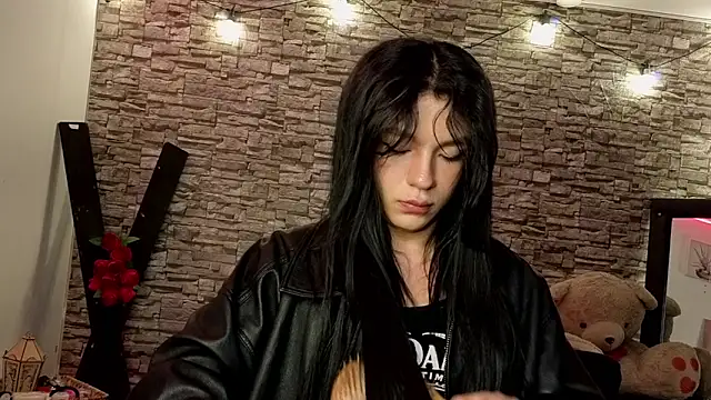 Snapshot of jeimy_garcia chatting on 02-04-26, 12:11 jeimy garcia online show from 02-04-26, 12:11