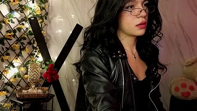 Snapshot of jeimy_garcia chatting on 02-25-26, 12:04 jeimy garcia online show from 02-25-26, 12:04