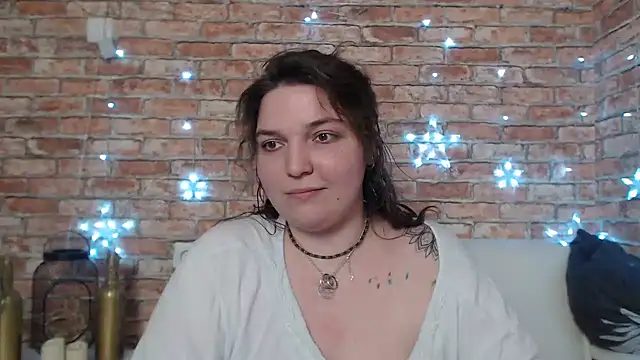 Amelia Kiss  online show from 02-07-25, 06:45