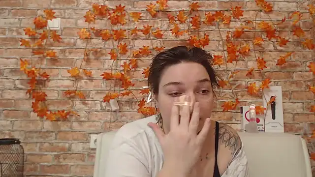 Amelia Kiss  online show from 11-07-25, 12:54