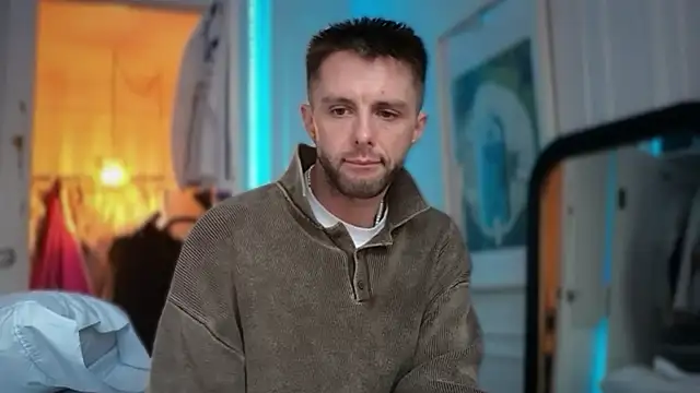 Snapshot of CupidZass chatting on 02-14-26, 10:17 CupidZass online show from 02-14-26, 10:17