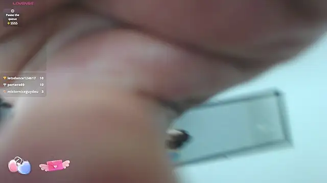 Snapshot of yosselin23 chatting on 02-19-25, 11:57 yosselin23 online show from 02-19-25, 11:57