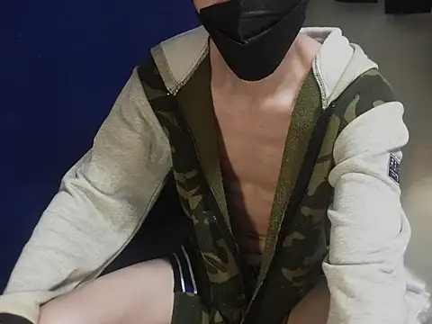 Snapshot of JJjing chatting on 11-23-25, 09:53 JJjing online show from 11-23-25, 09:53