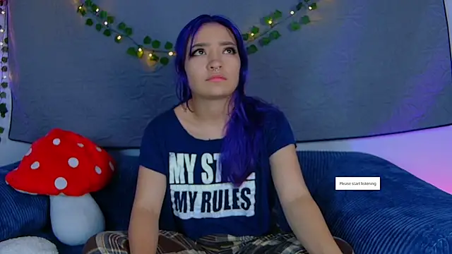 Snapshot of vayolett01_dakotta chatting on 10-28-25, 05:22 vayolett01 dakotta online show from 10-28-25, 05:22