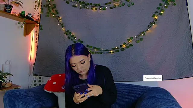 Snapshot of vayolett01_dakotta chatting on 11-09-25, 11:36 vayolett01 dakotta online show from 11-09-25, 11:36