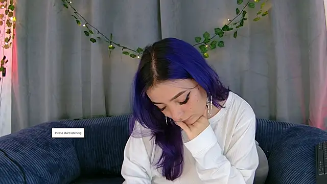 Snapshot of vayolett01_dakotta chatting on 01-16-26, 02:59 vayolett01 dakotta online show from 01-16-26, 02:59