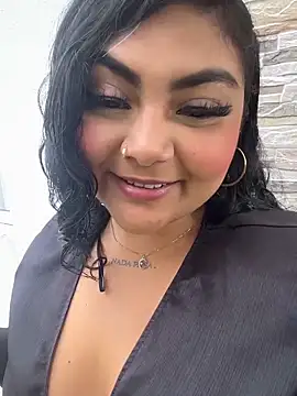 Juli Walker online show from 03-12-26, 02:23