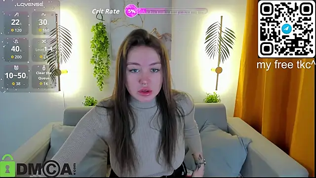 Snapshot of Secret_goddes chatting on 10-21-25, 01:06 Secret goddes online show from 10-21-25, 01:06