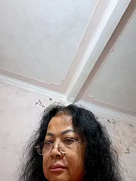 Hotestlove online show from 11-08-25, 11:36