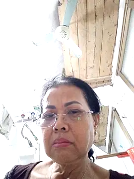 Hotestlove online show from 11-11-25, 12:21