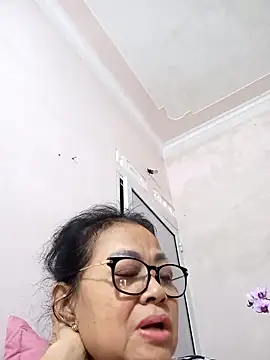 Hotestlove online show from 03-10-26, 01:49