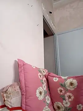 Hotestlove online show from 03-25-26, 01:55