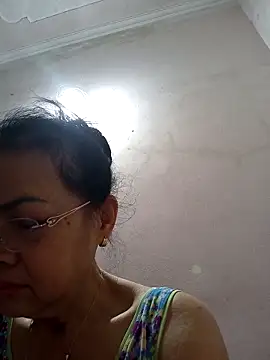 Hotestlove online show from 04-26-26, 10:07