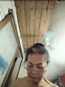 Hotestlove online show from 06-14-26, 10:23