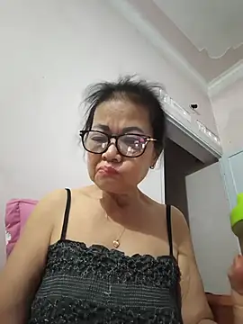 Hotestlove online show from 07-05-26, 10:28