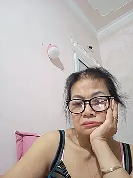 Hotestlove online show from 07-14-26, 07:13