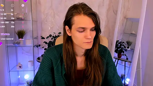 Snapshot of Will_Will_ chatting on 12-22-25, 10:18 Will Will online show from 12-22-25, 10:18