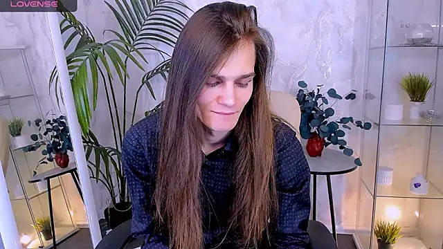 Snapshot of Will_Will_ chatting on 02-01-26, 10:52 Will Will online show from 02-01-26, 10:52