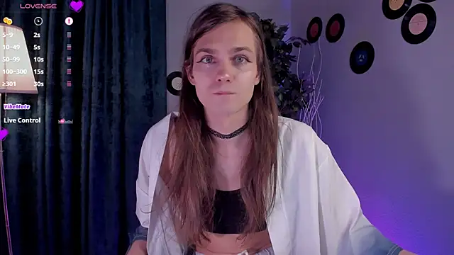 Snapshot of Will_Will_ chatting on 02-25-26, 09:35 Will Will online show from 02-25-26, 09:35