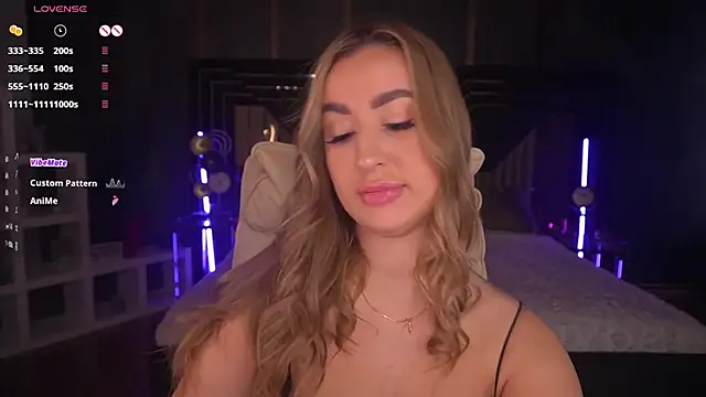 LiaBrazzerr online show from 01-21-25, 07:47