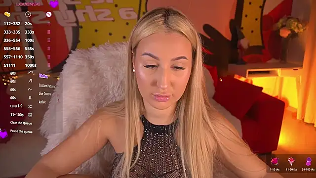 LiaBrazzerr online show from 12-15-25, 02:32