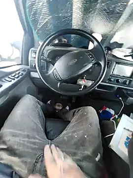 Snapshot of Crackkers chatting on 01-06-25, 05:27 Crackkers online show from 01-06-25, 05:27