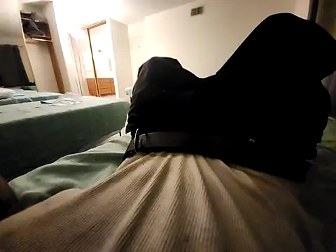 Snapshot of Crackkers chatting on 03-01-25, 07:41 Crackkers online show from 03-01-25, 07:41