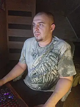 Foxyshaved online show from 01-12-26, 04:18