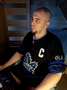 Foxyshaved online show from 03-16-26, 01:04