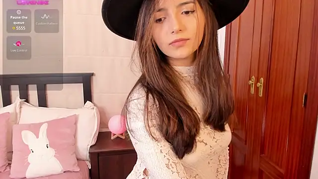 Raychell Black online show from 02-02-25, 06:31