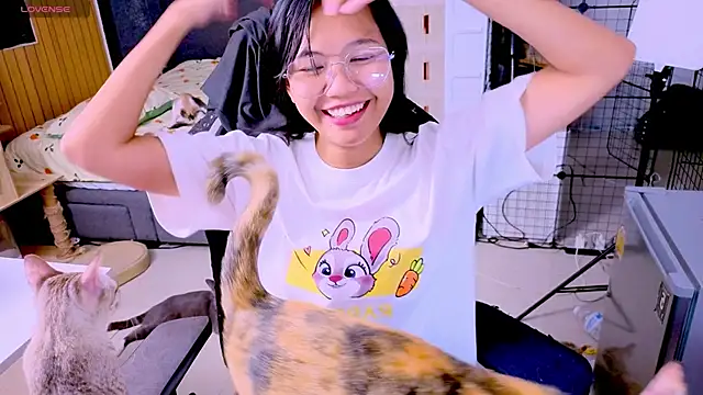 Kana G online show from 03-08-26, 03:49