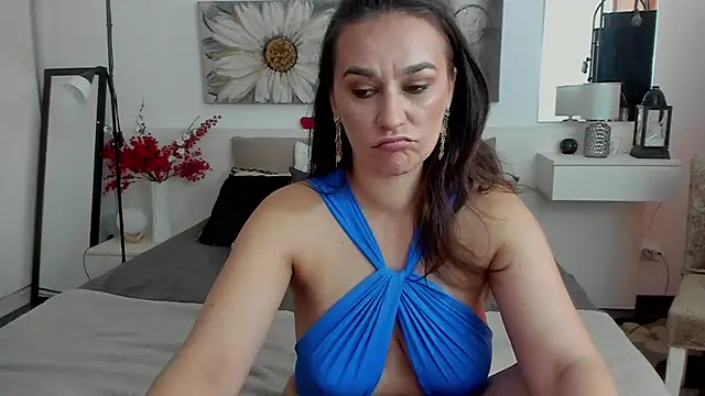 Snapshot of JoyCasidy chatting on 07-25-26, 07:28 JoyCasidy online show from 07-25-26, 07:28