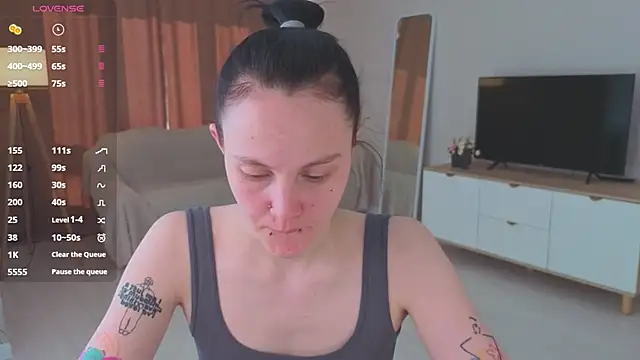 MaryCoopeer online show from 06-07-26, 05:11