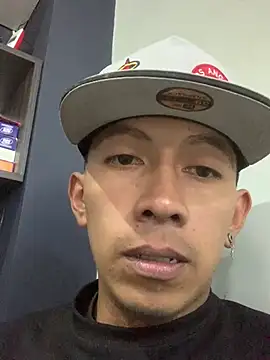 Snapshot of Chocolatito26 chatting on 02-18-25, 05:53 Chocolatito26 online show from 02-18-25, 05:53