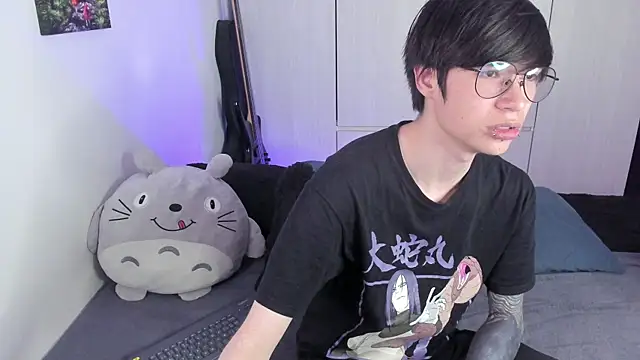 Snapshot of Aventure_Twinks chatting on 02-02-25, 02:56 Aventure Twinks online show from 02-02-25, 02:56